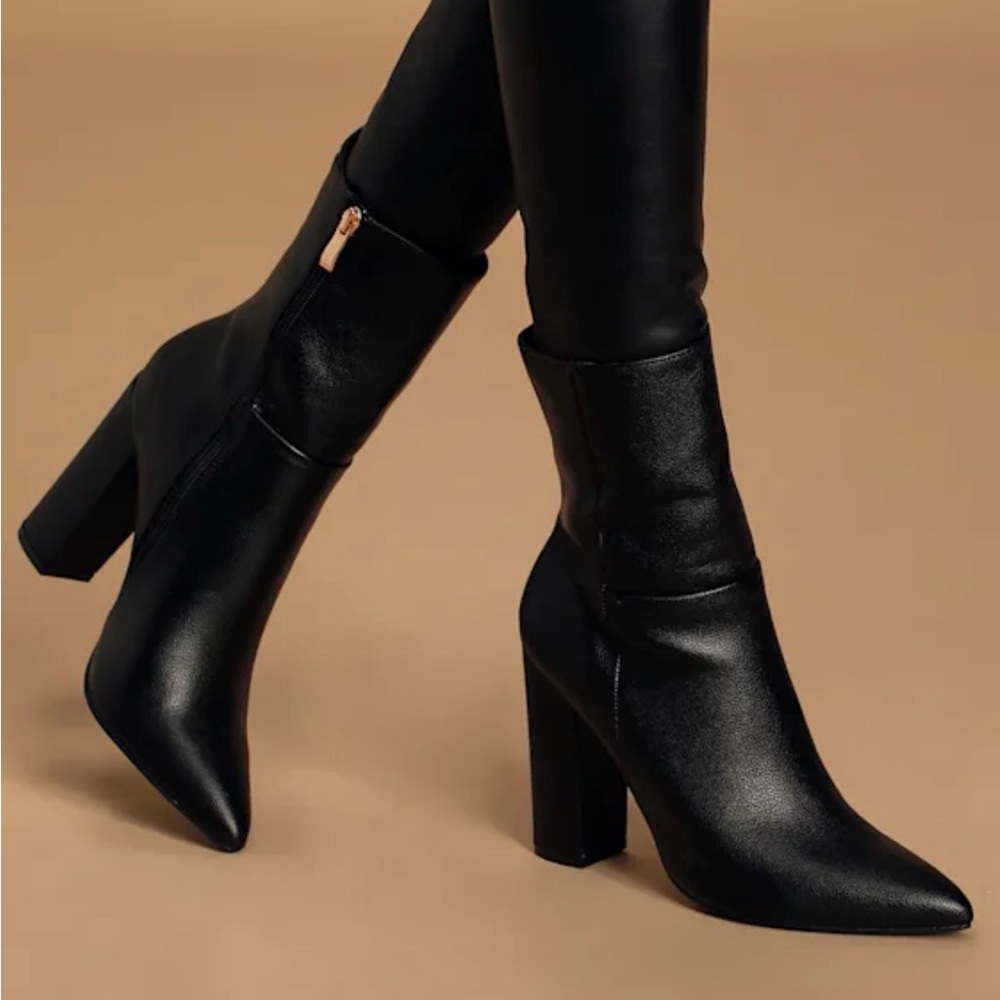 Dawson Black Pebble Pointed-Toe
Mid Calf Boots